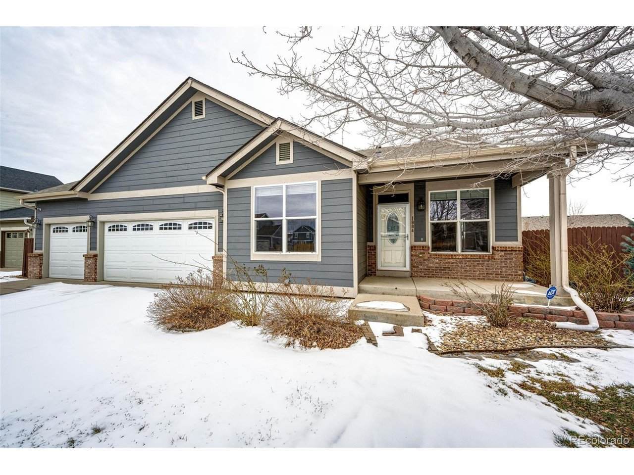 1884 Asoka St - Photo 1