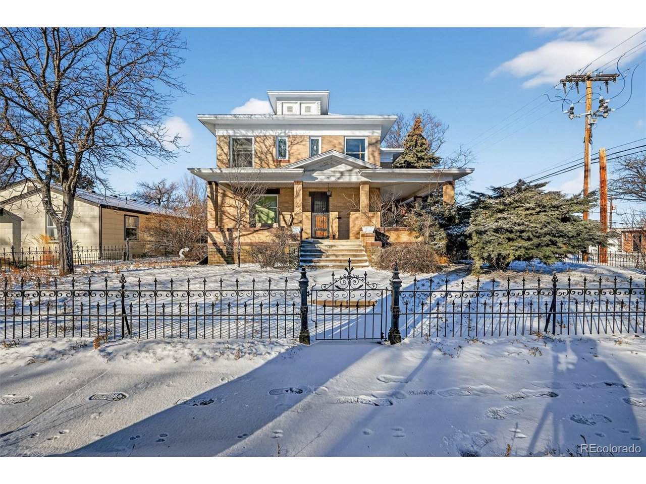 107 4th Ave - Photo 1