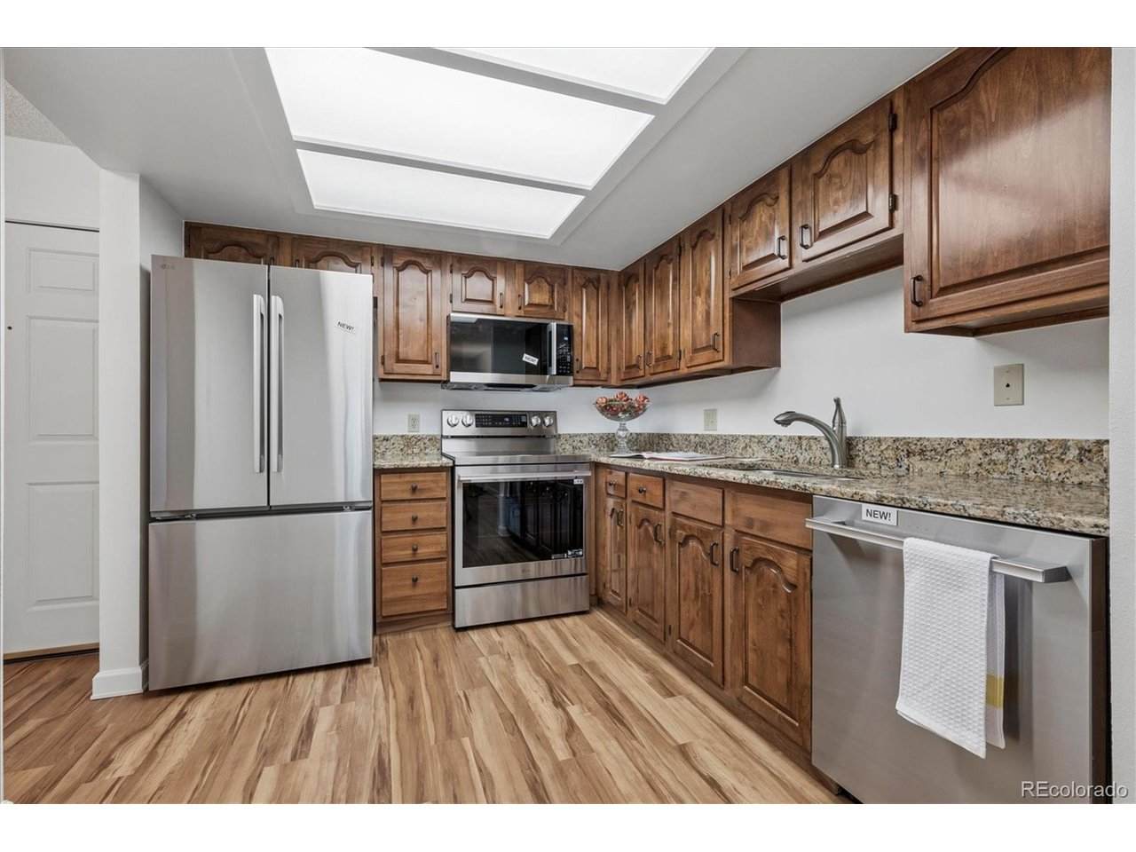 13961 Marina Dr - Photo 1