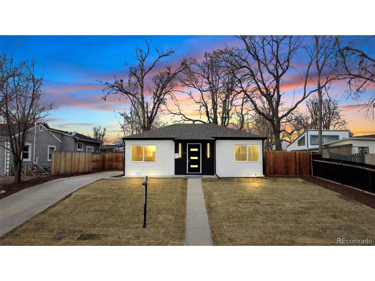1551 Hoye Pl - Photo 1