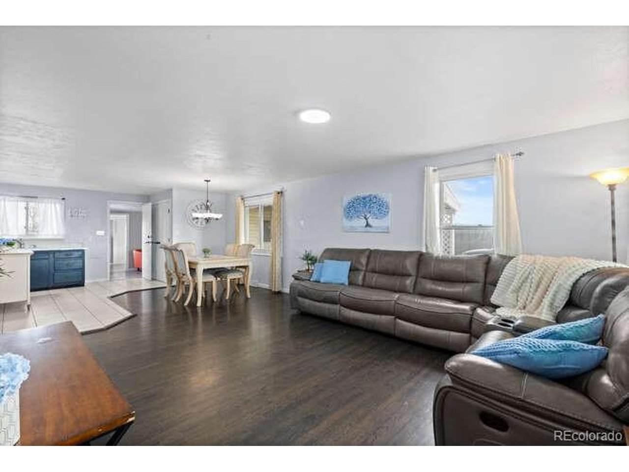 5360 Monaco St - Photo 1