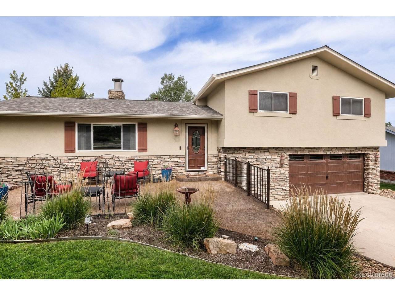 7897 Hillview St - Photo 1