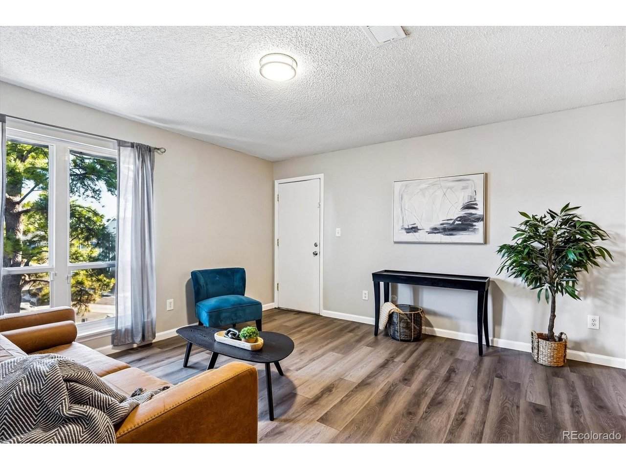 7220 Gaylord St - Photo 1