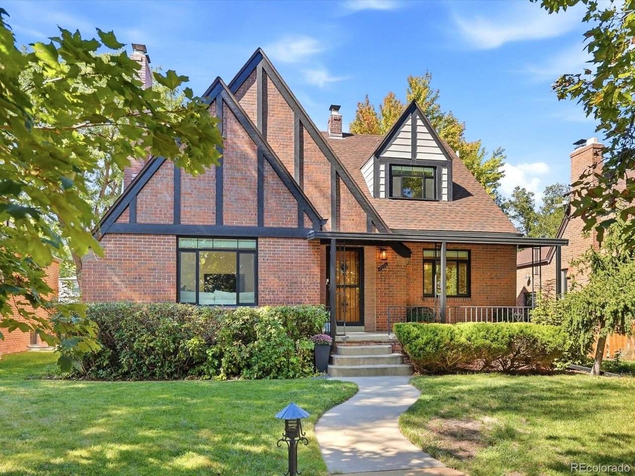 2335 Kearney St - Photo 1