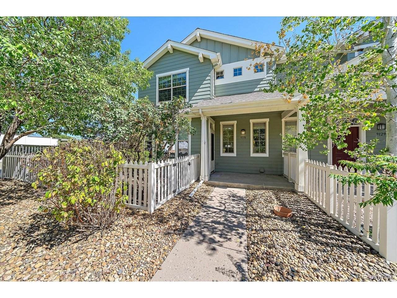 9135 107th Pl - Photo 1