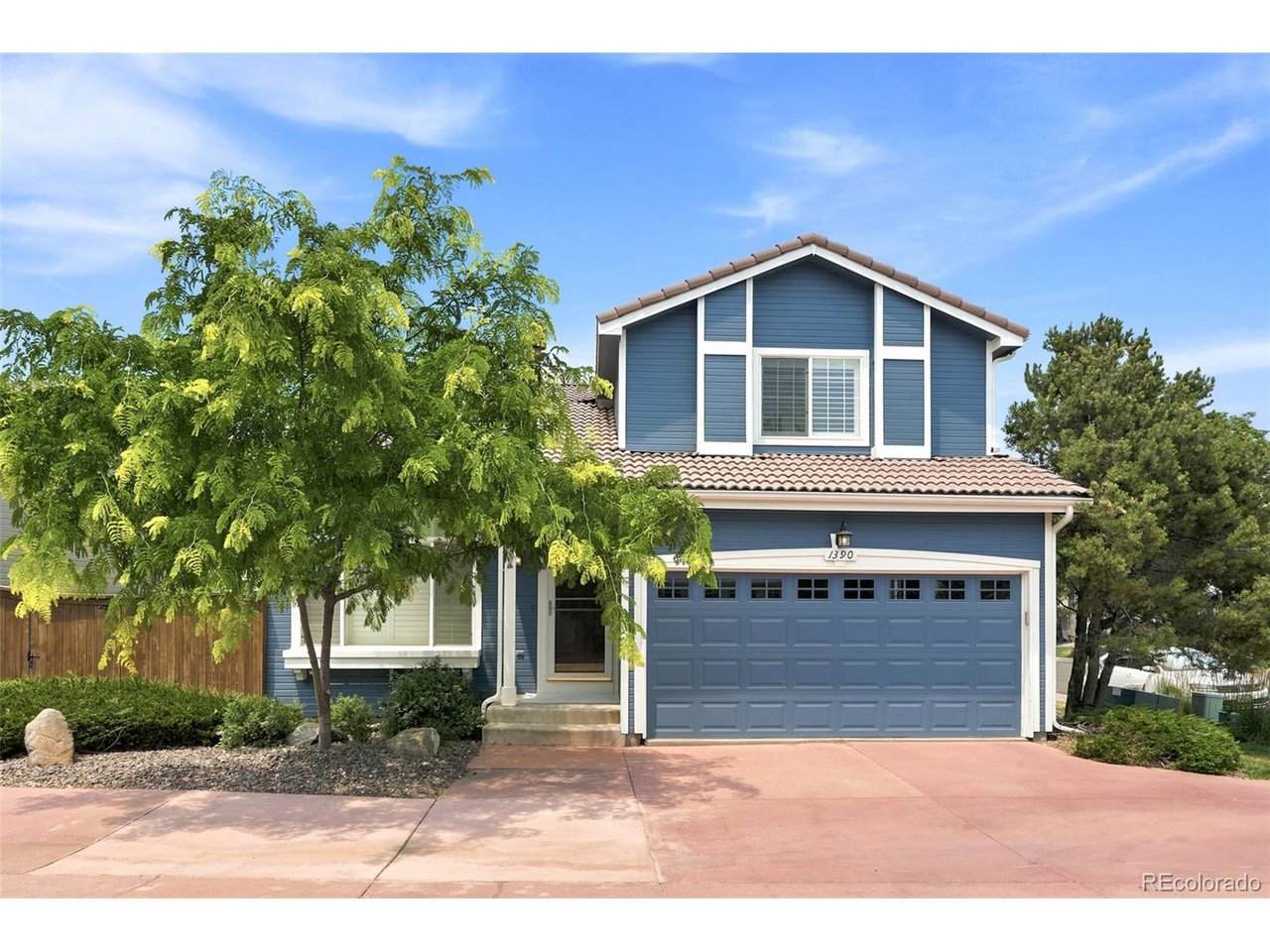 1390 Braewood Ave - Photo 1