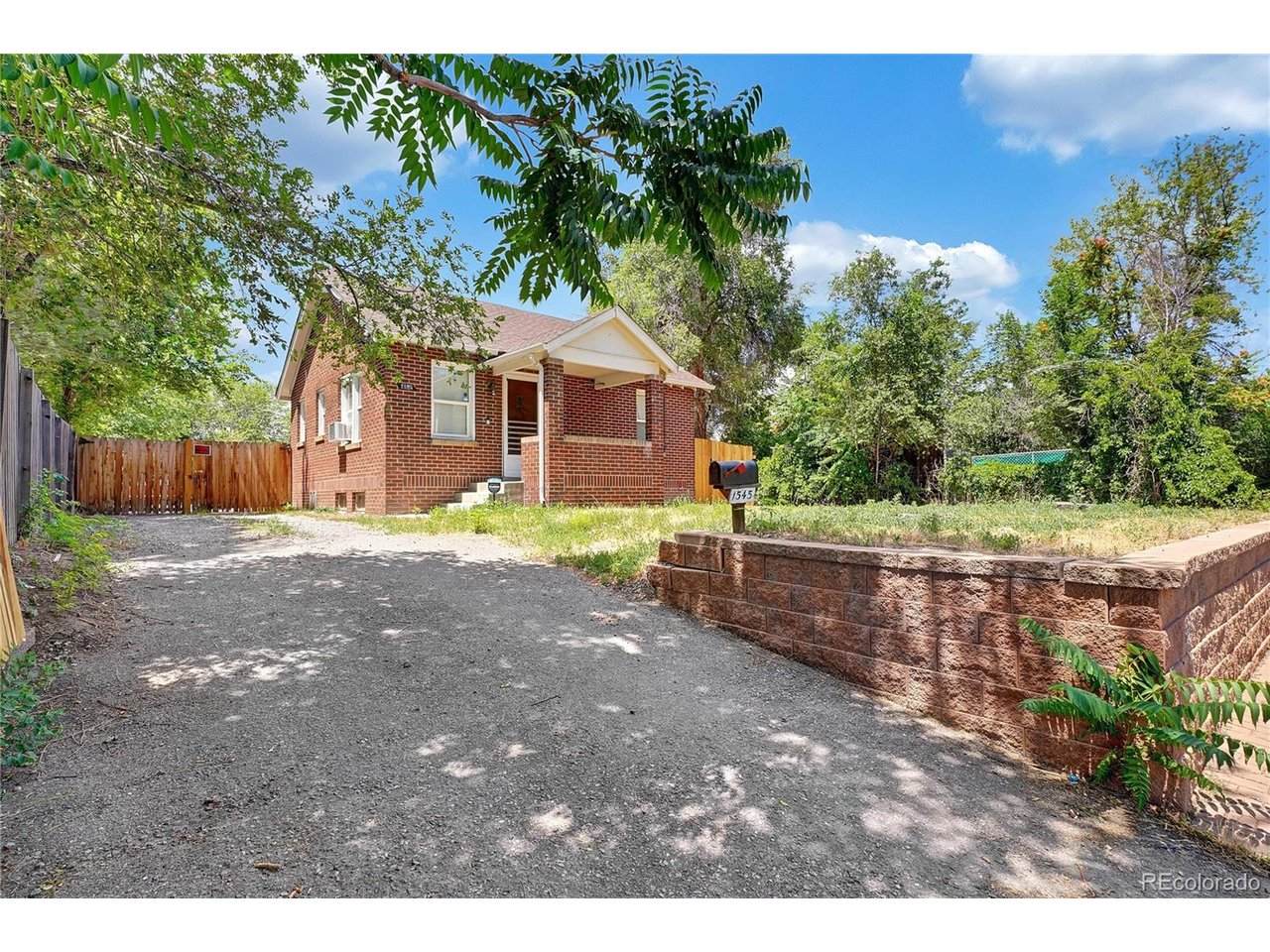 1545 Sheridan Blvd - Photo 1