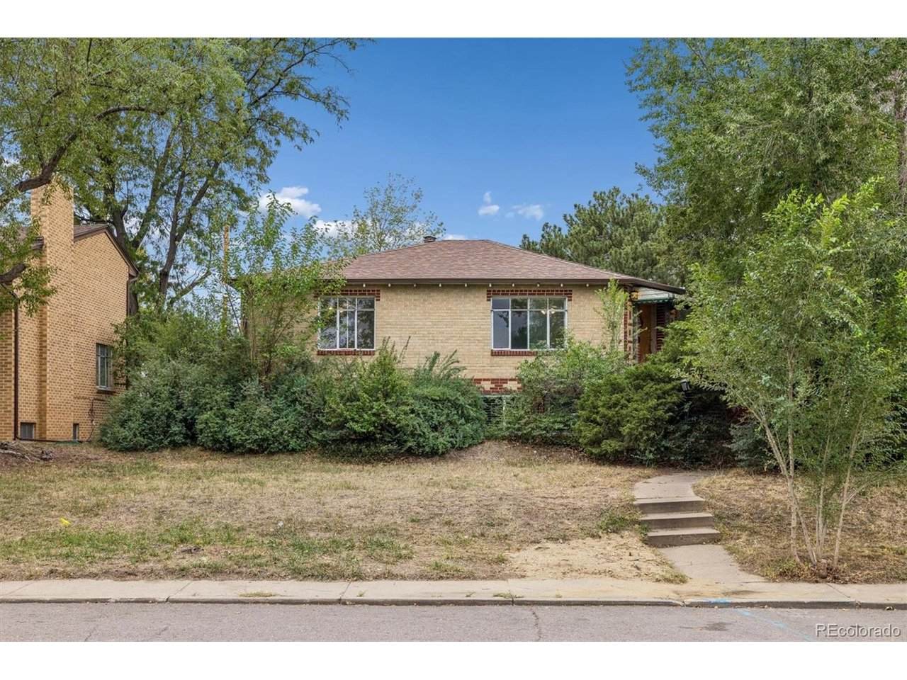 3440 Zenobia St - Photo 1