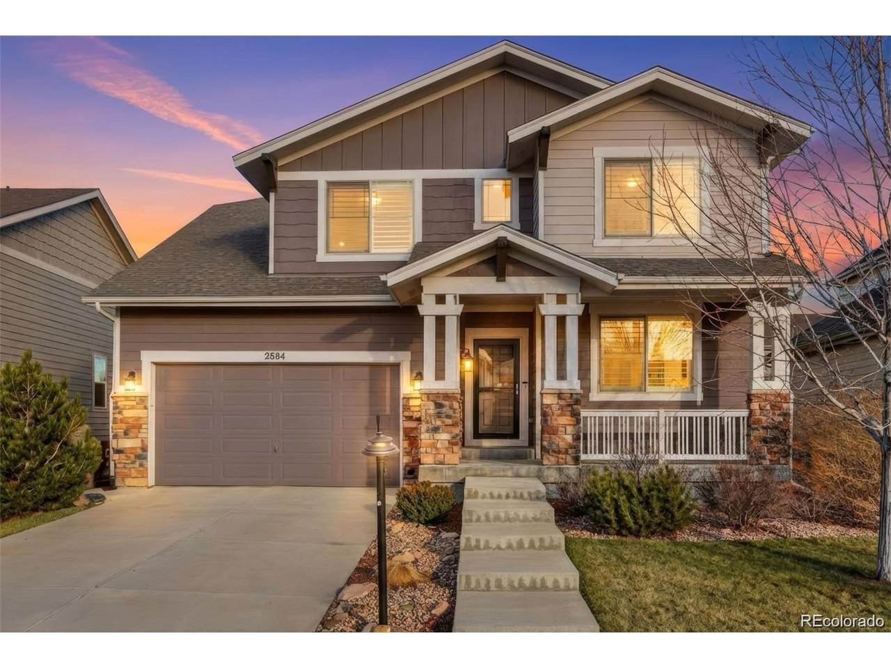2884 Echo Lake Dr - Photo 1