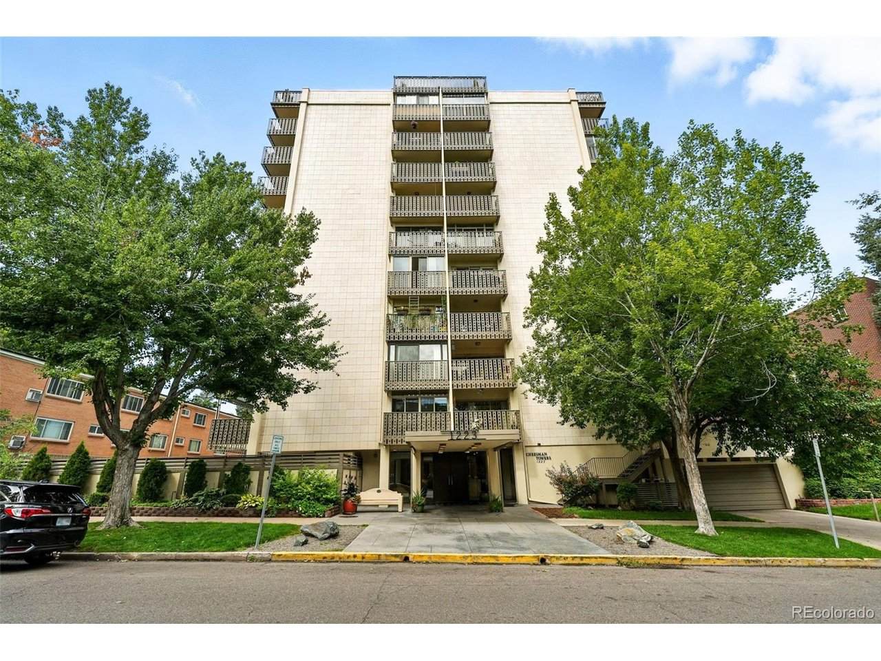 1223 Race St - Photo 1