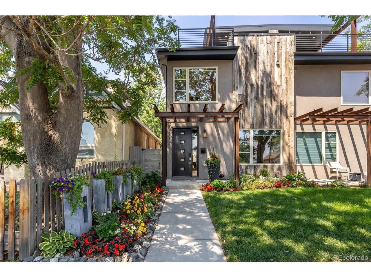 3855 Jason St - Photo 1