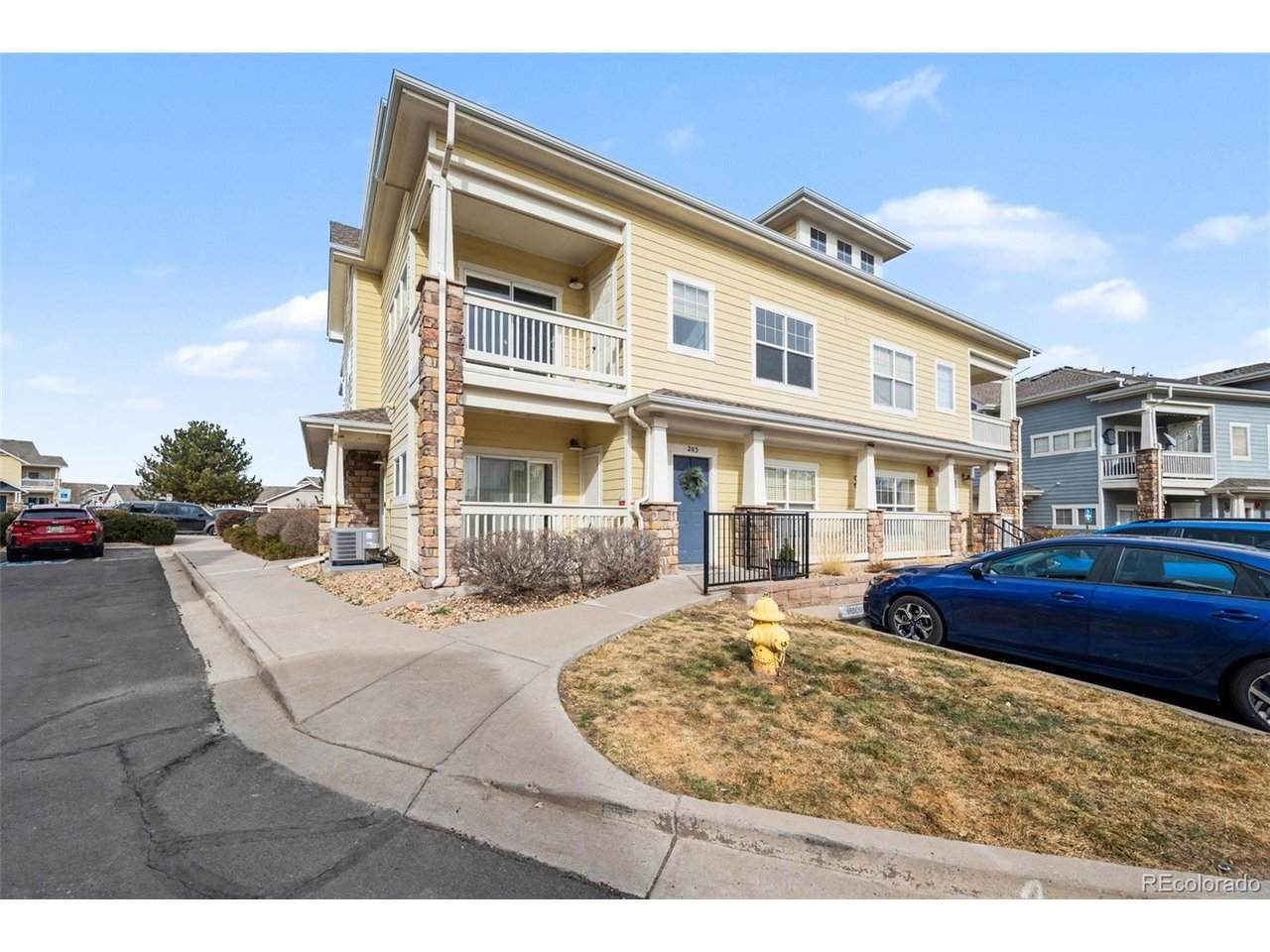 9429 Ashbury Cir - Photo 1