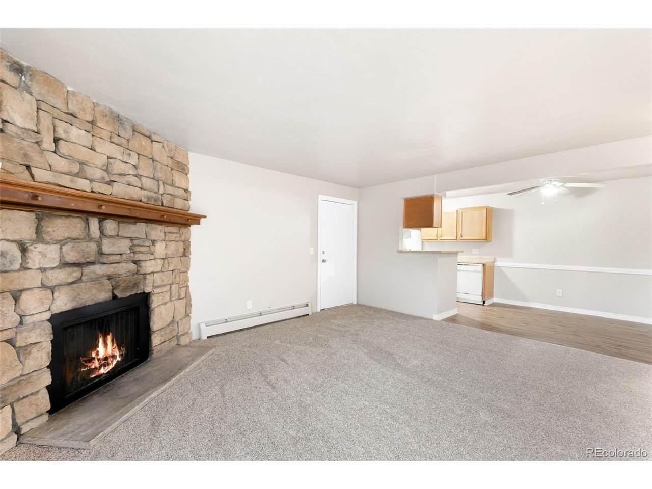 10150 Virginia Ave - Photo 1