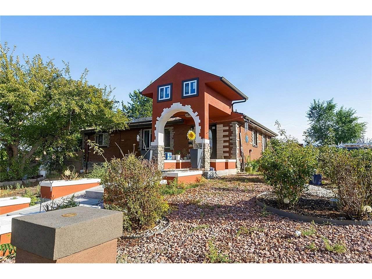 780 85th Ave - Photo 1
