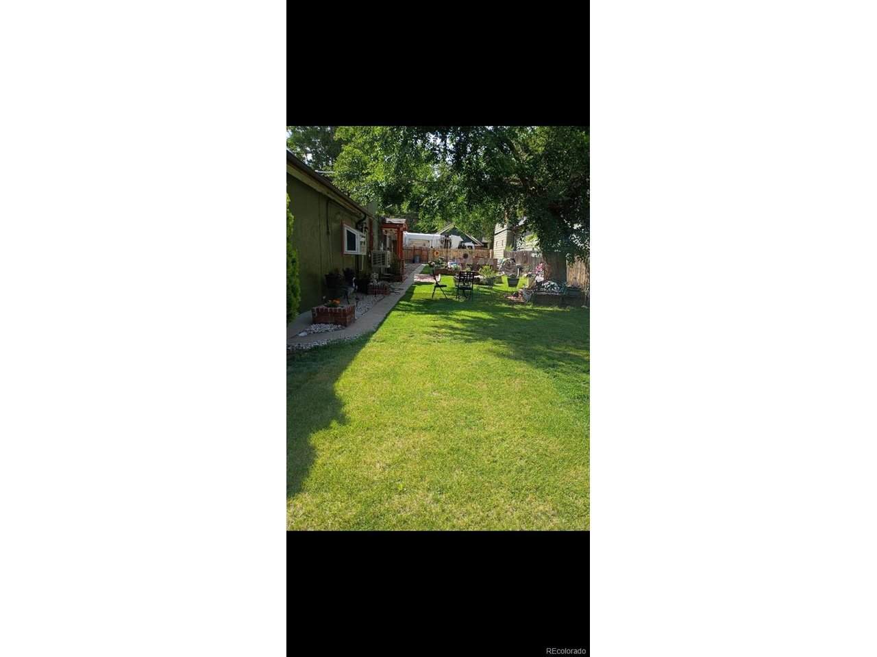 2742 Arapahoe St - Photo 1