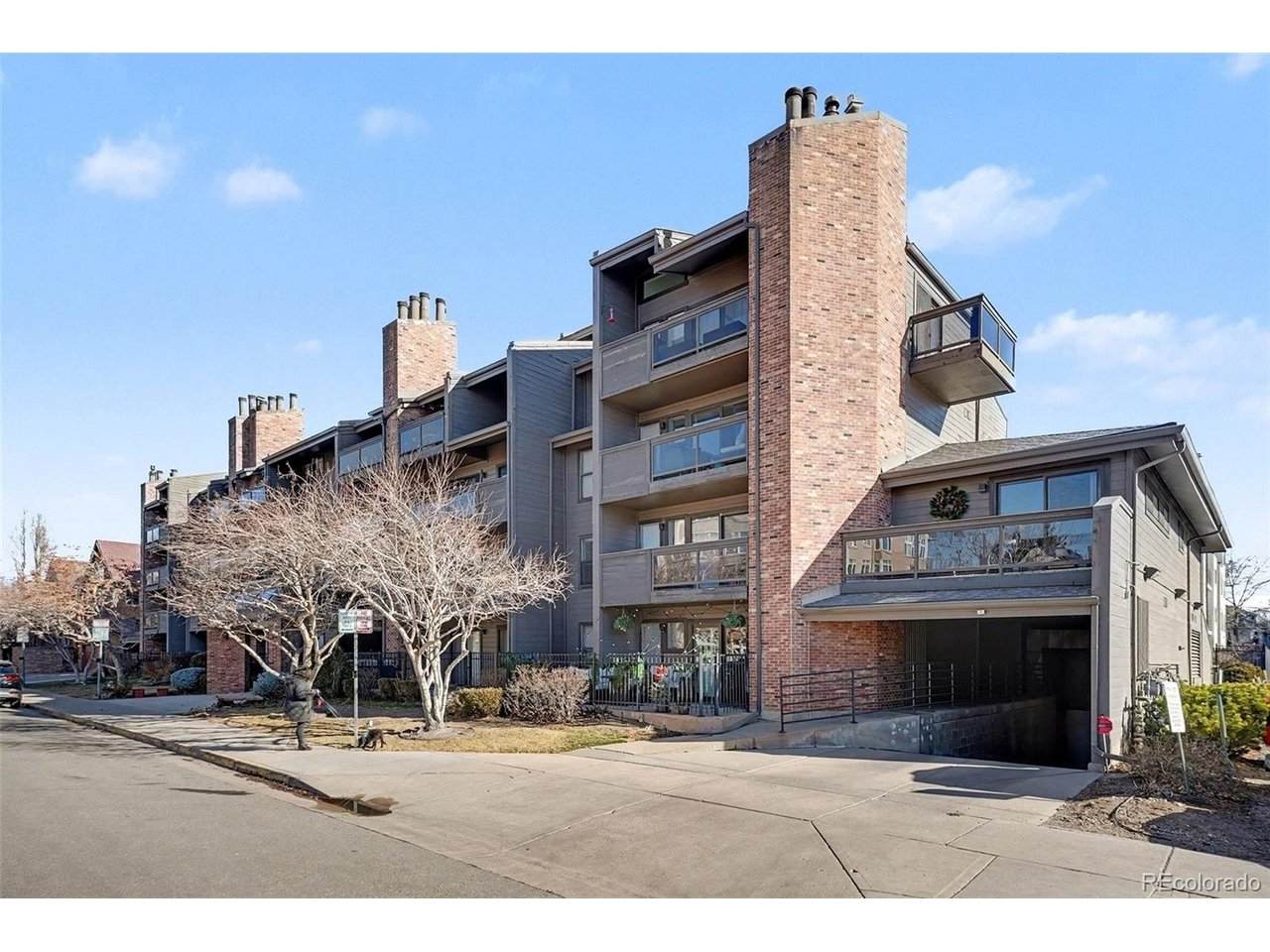 350 Detroit St - Photo 1