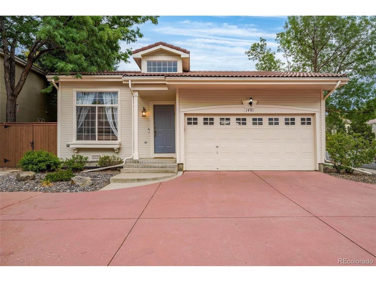 1491 Laurenwood Way - Photo 1