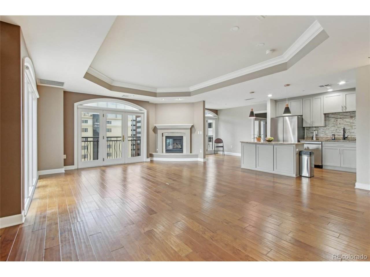 1827 Grant St - Photo 1