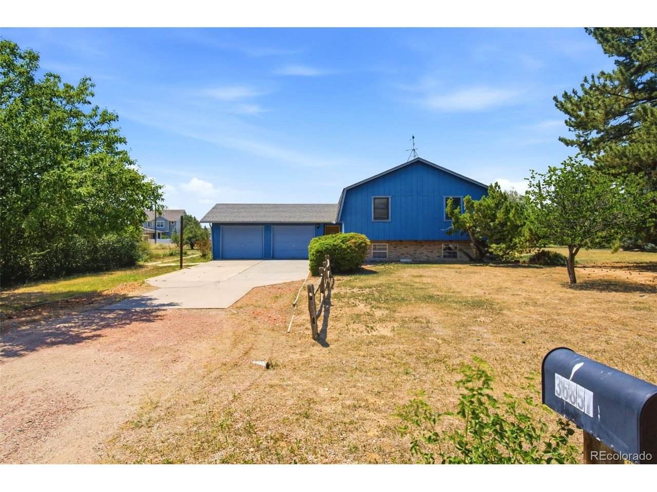 36857 Brian Ave - Photo 1