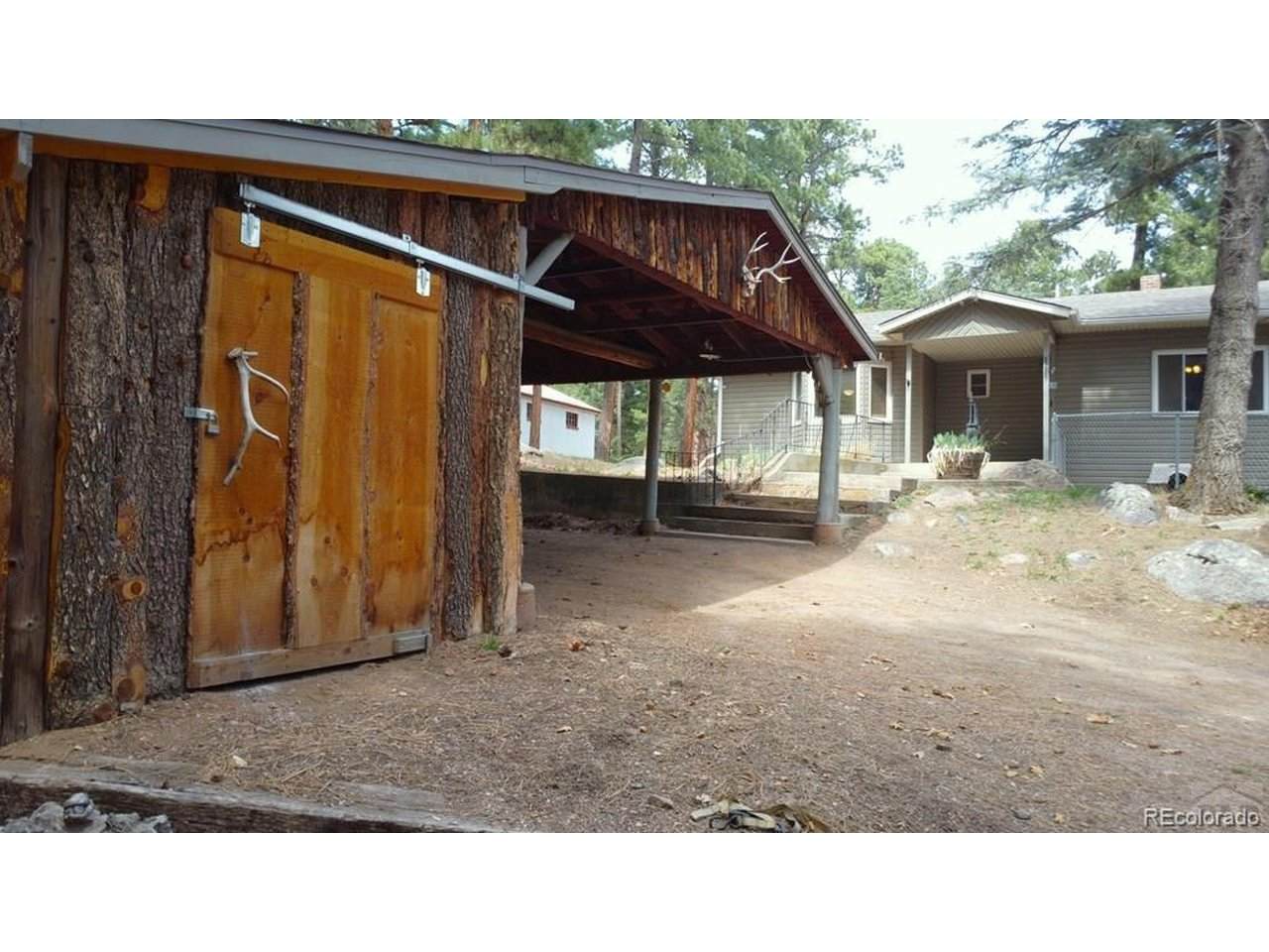 8285 Park. Rd - Photo 1