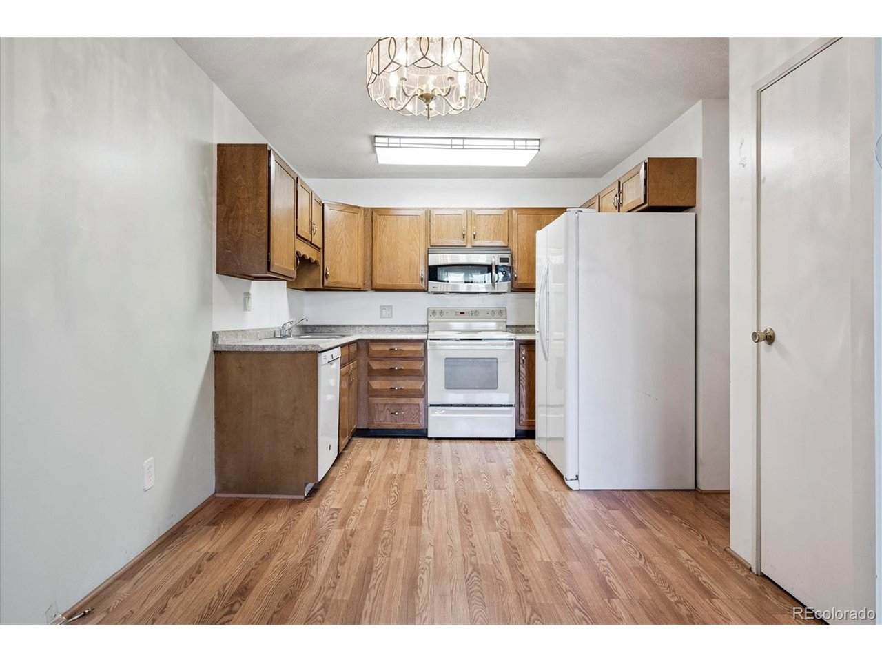 13626 Bates Ave - Photo 1