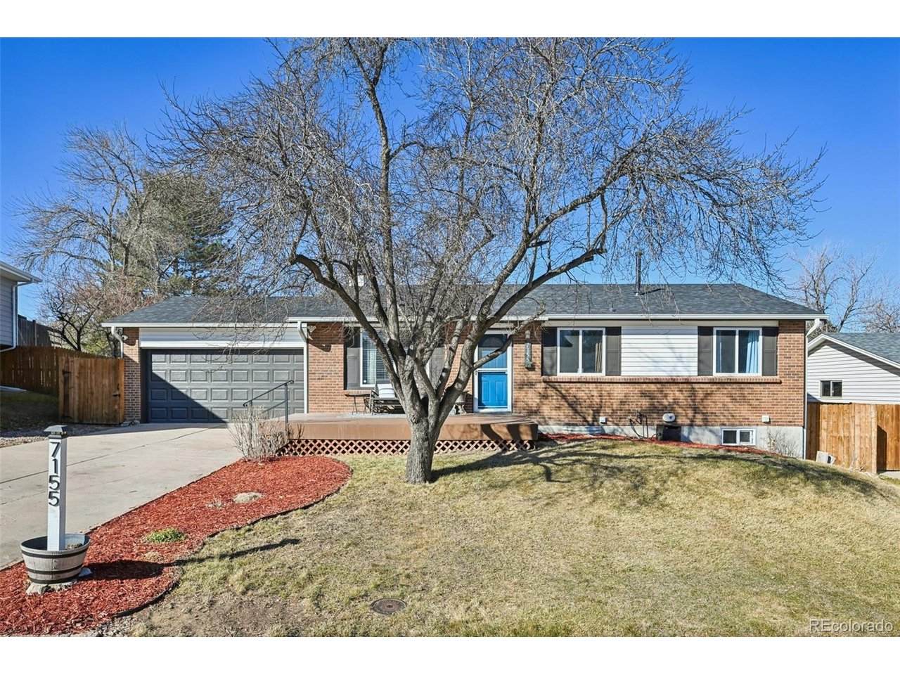 7155 Dover Ct - Photo 1