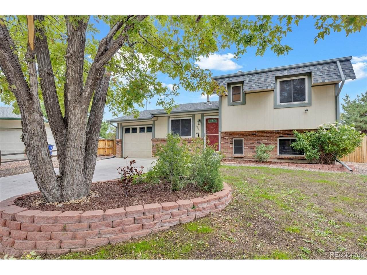 1706 Memphis St - Photo 1