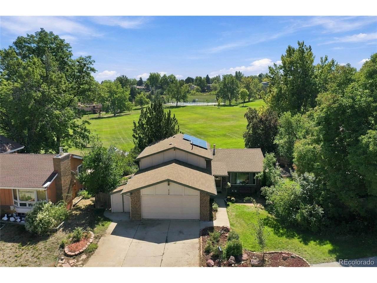 9138 77th Pl - Photo 1