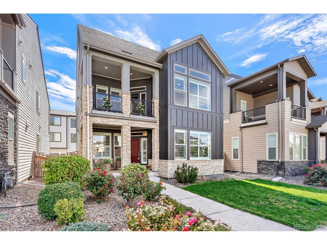16568 Shoshone St - Photo 1