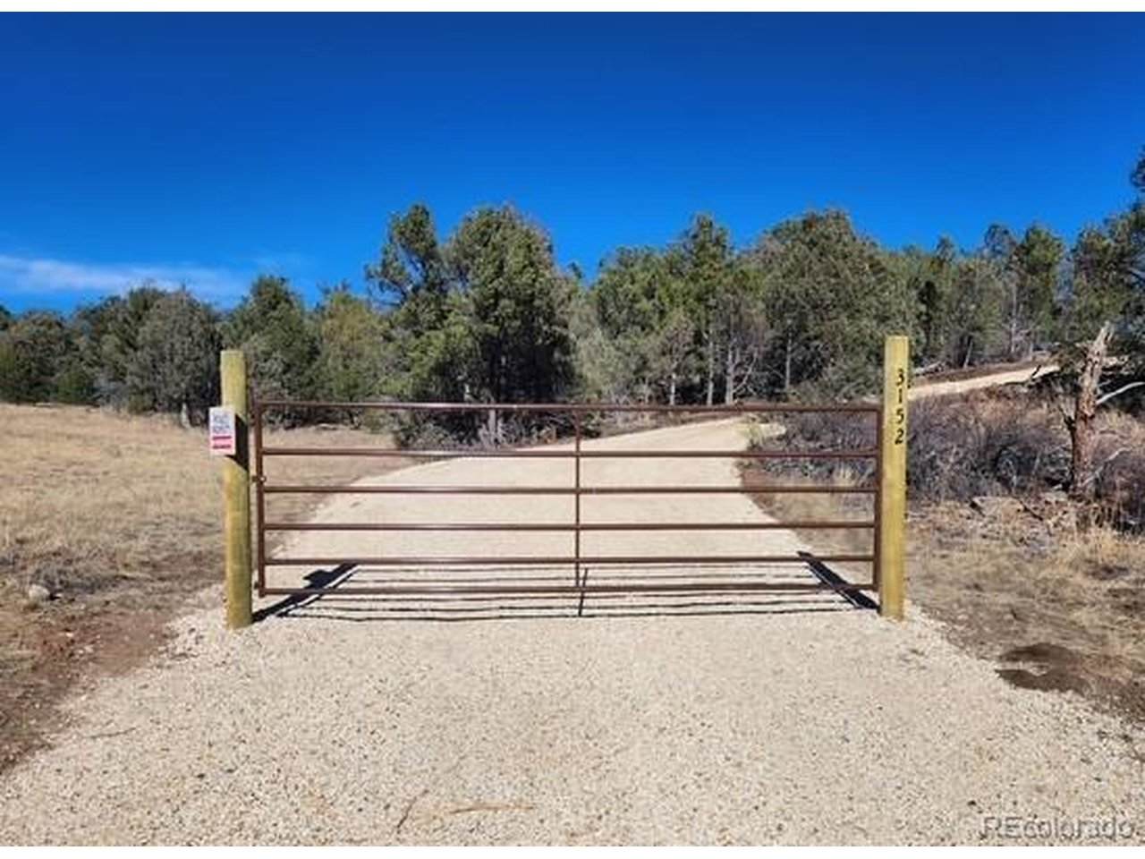3152 Indian Wells Rd - Photo 1