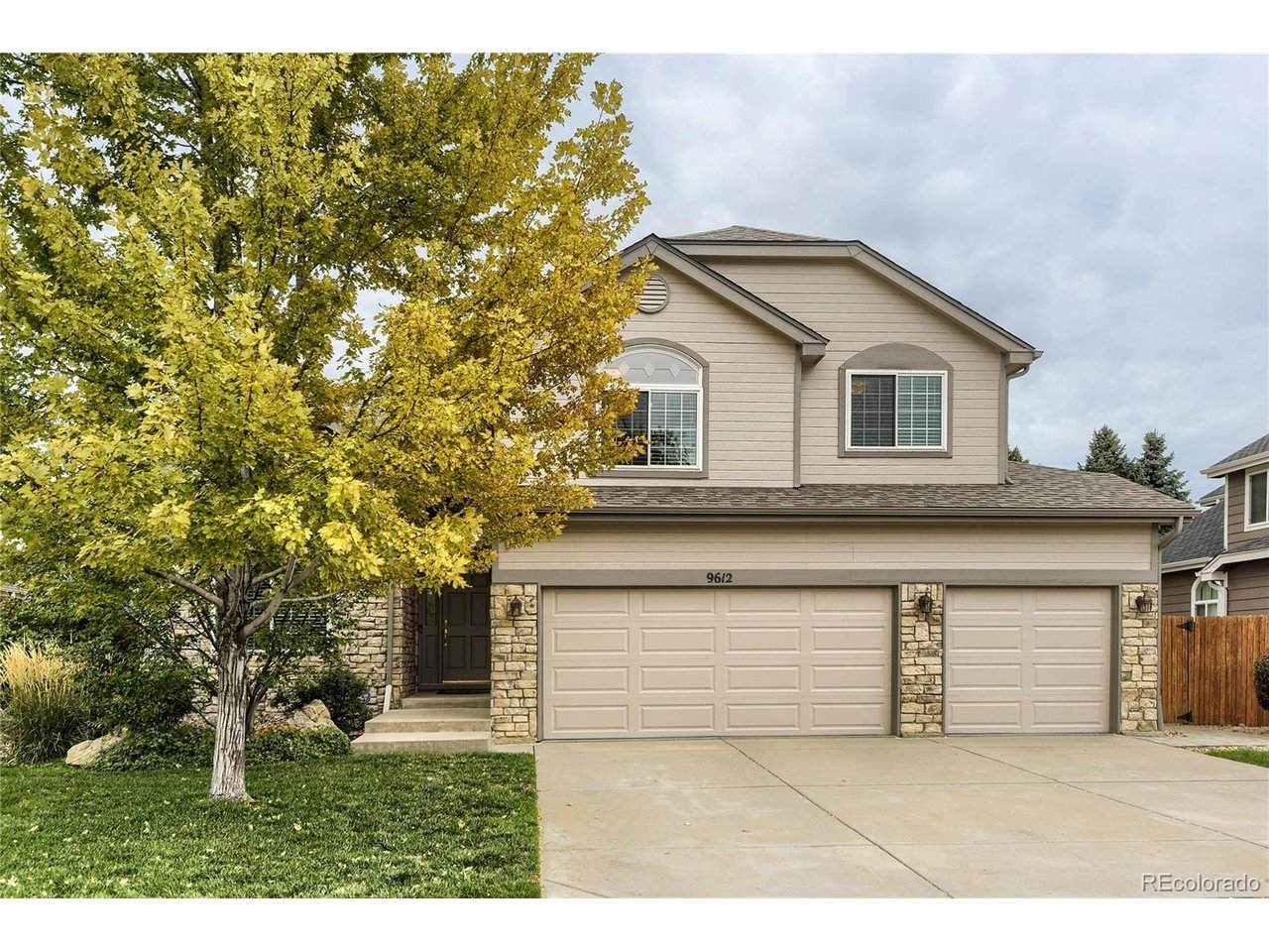 9612 Indian Wells Dr - Photo 1