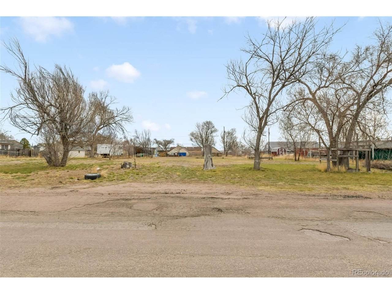 13585 Manitou St - Photo 1