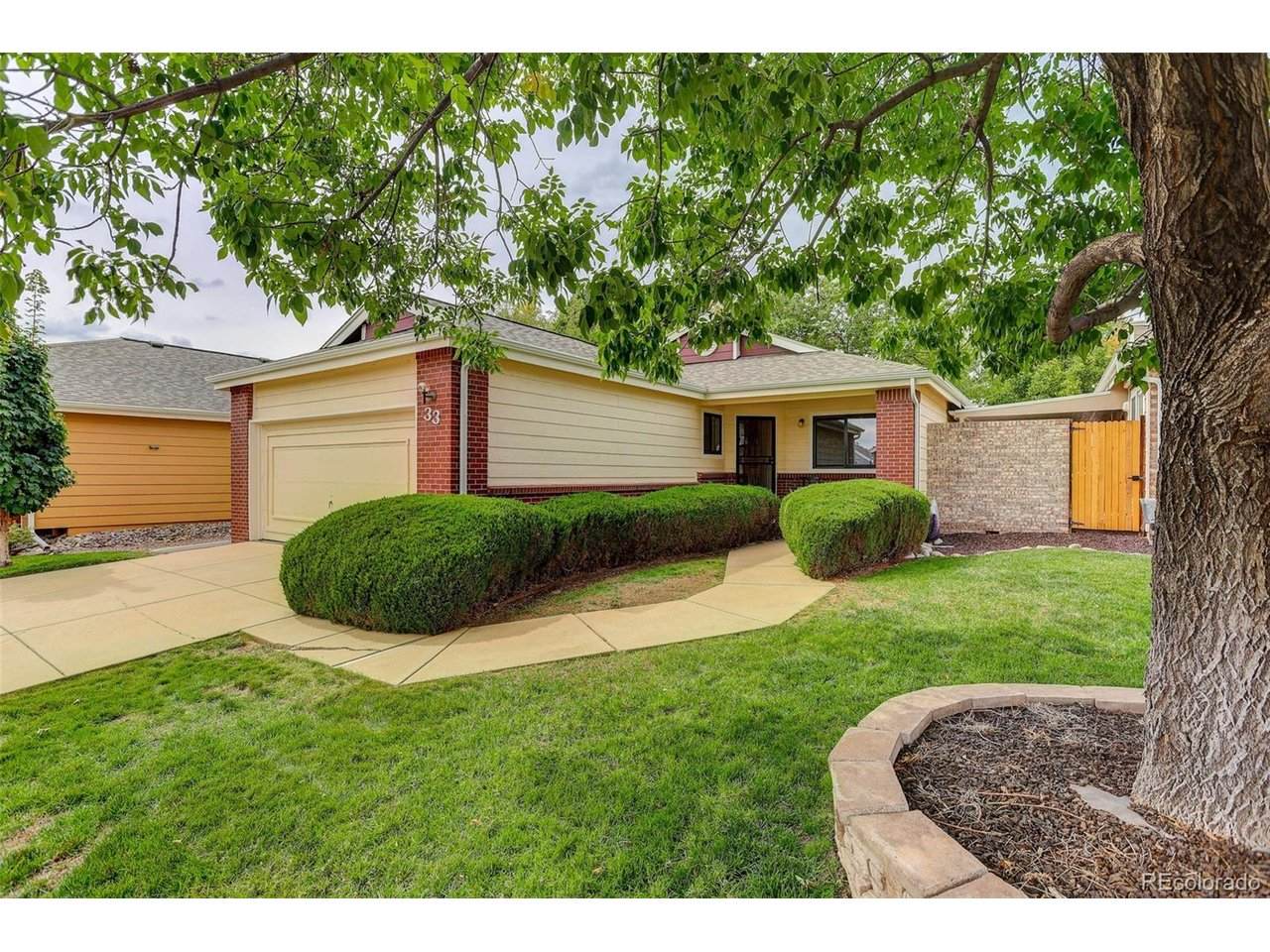 8080 Dartmouth Ave - Photo 1