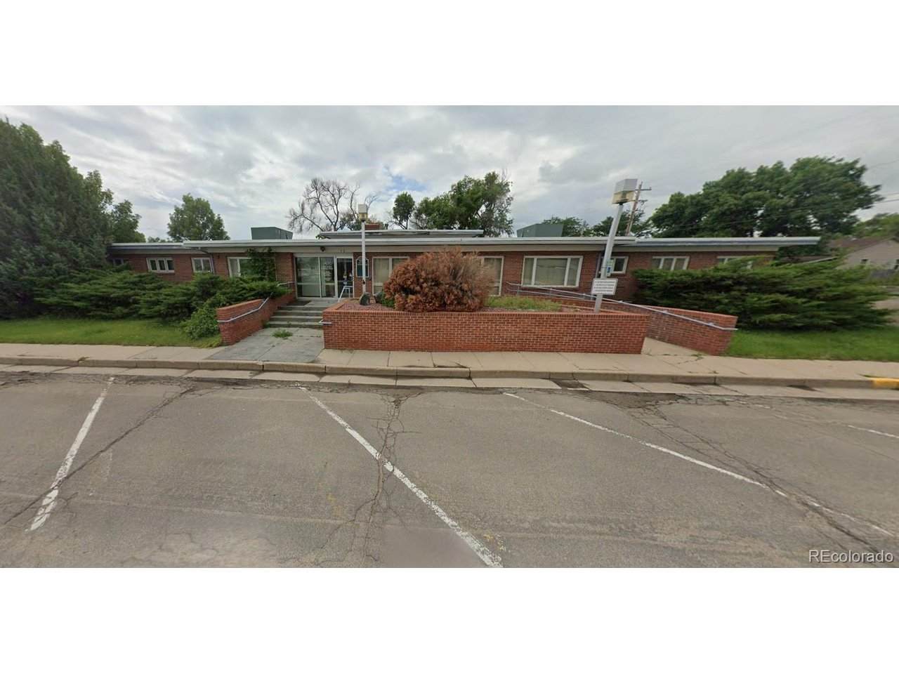 102 9th Ave - Photo 1