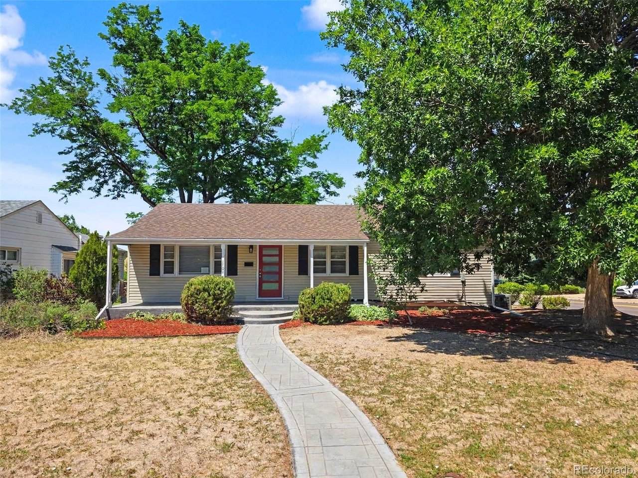 1701 Eudora St - Photo 1