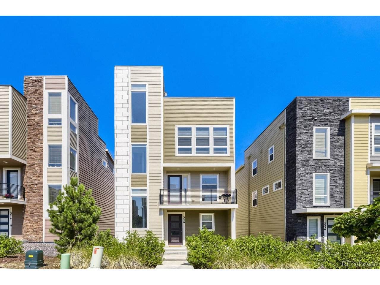 3530 Corsica Way - Photo 1