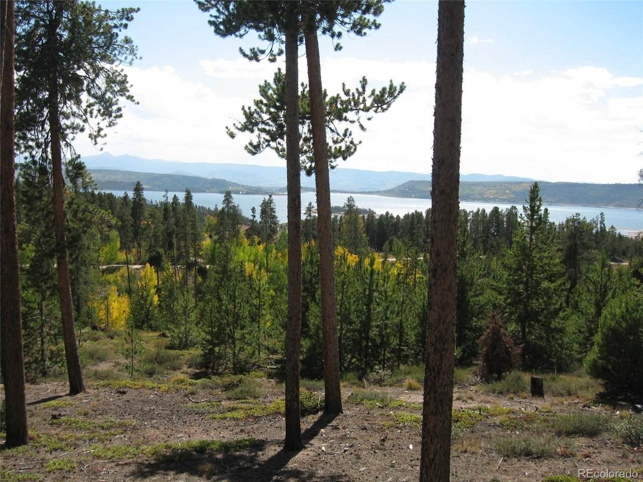 1384 Rocky Mountain Dr - Photo 1