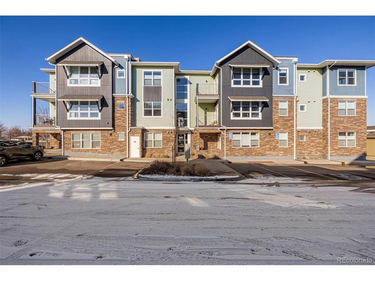 210 Cherrywood Dr - Photo 1