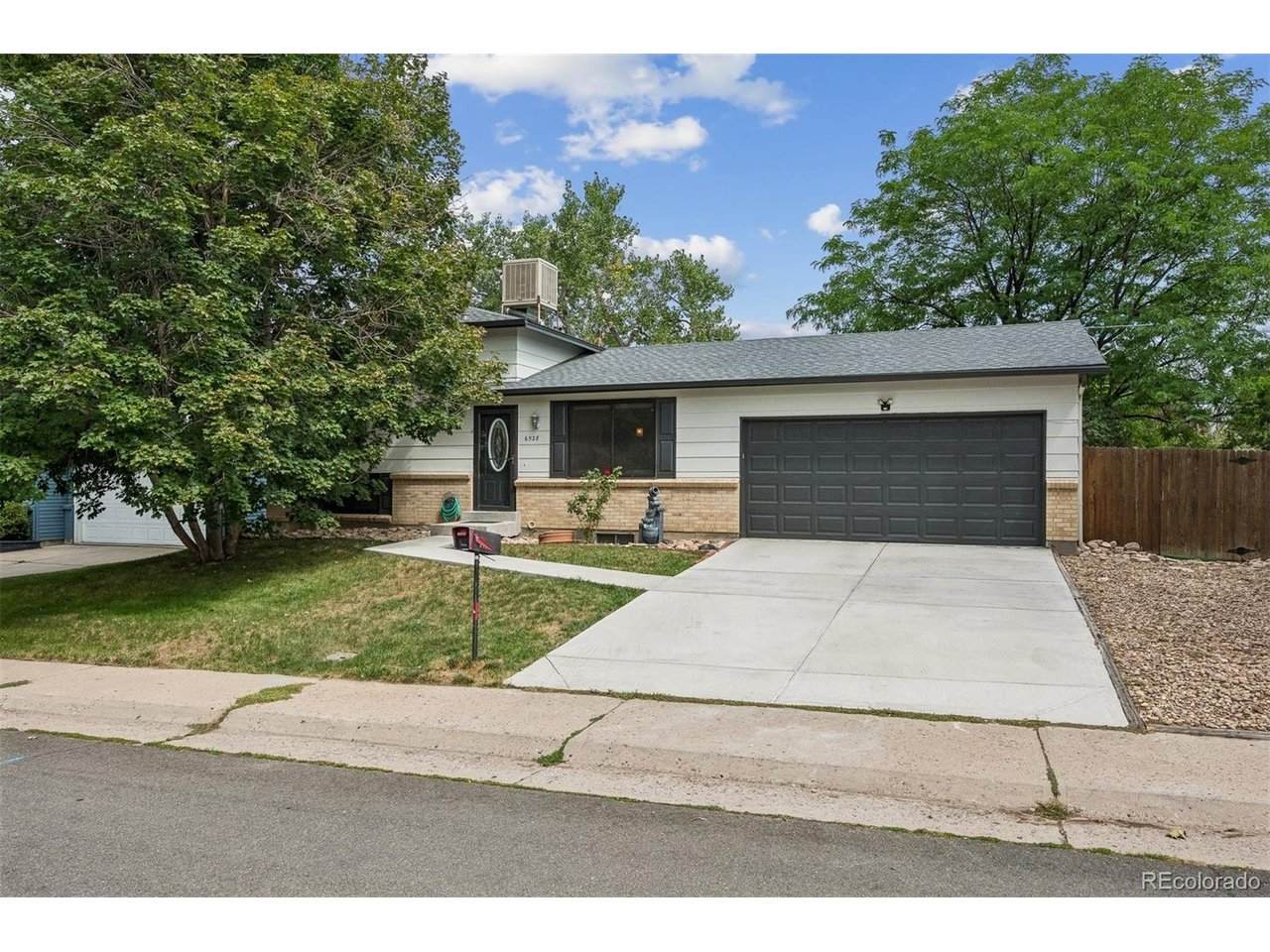 6528 Everett Way - Photo 1