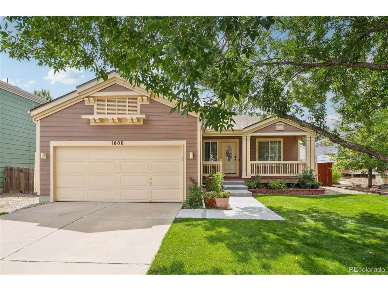 1600 Brimble Dr - Photo 1