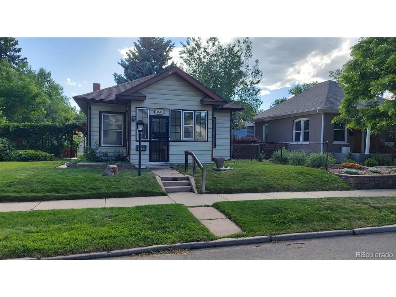 4583 Newton St - Photo 1