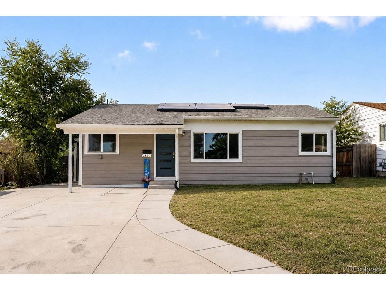 1860 Arkansas Ave - Photo 1