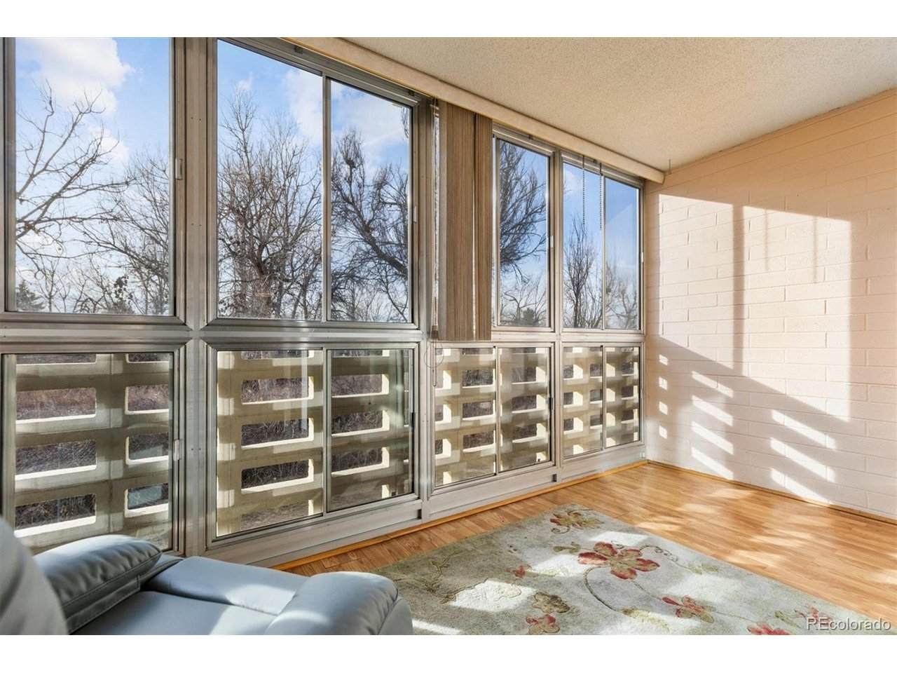615 Alton Way - Photo 1