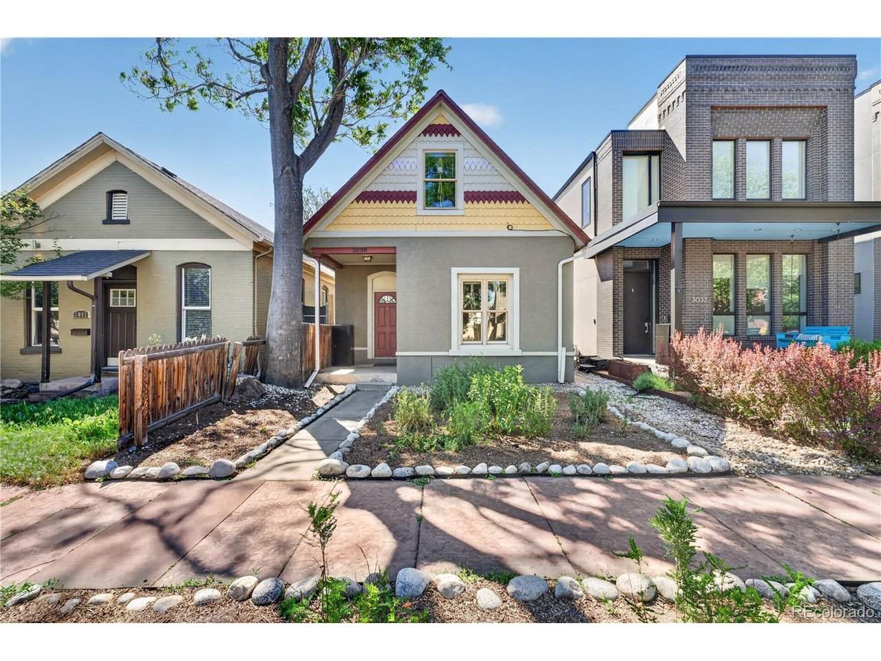 3038 California St - Photo 1