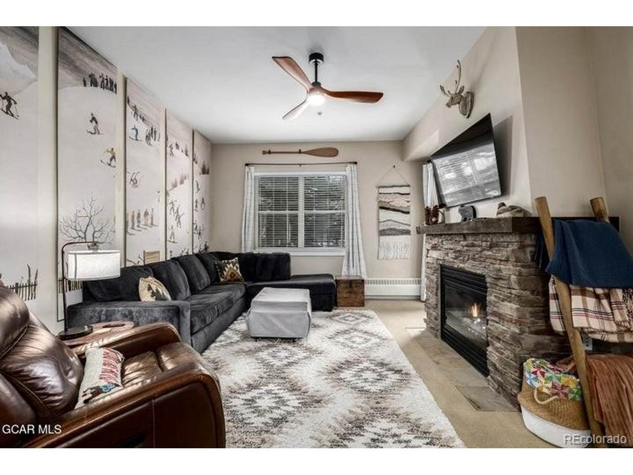 300 Base Camp Cir - Photo 1