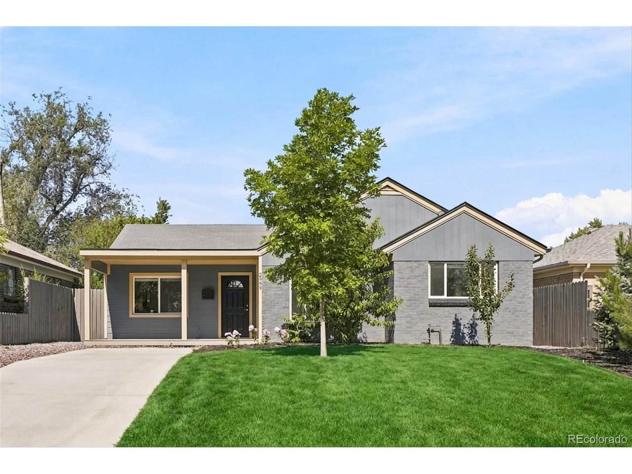 2985 Eudora St - Photo 1