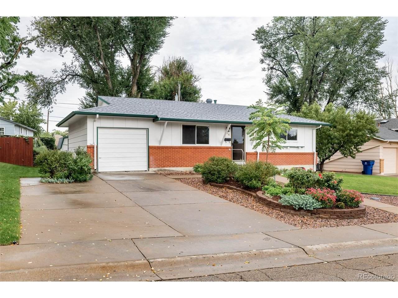 44 Glenmore Rd - Photo 1