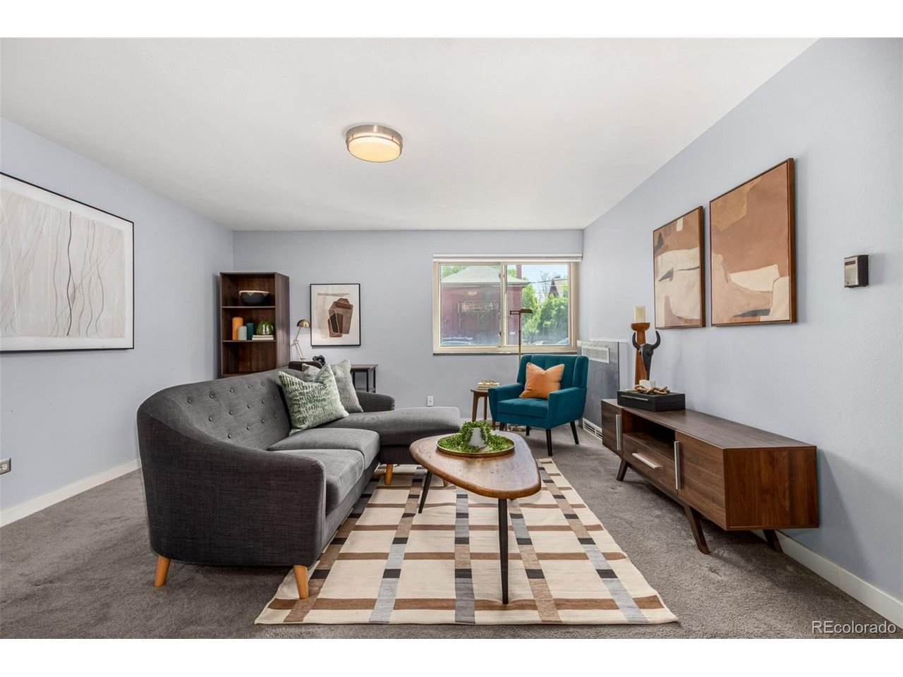1260 York St - Photo 1