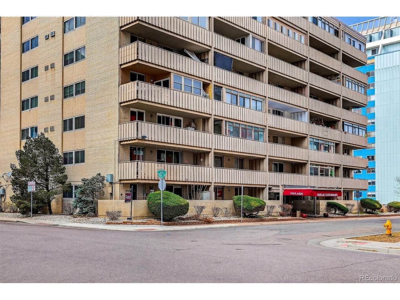 1111 Ash St - Photo 1