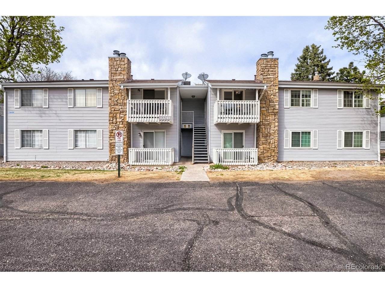 13241 Asbury Dr - Photo 1